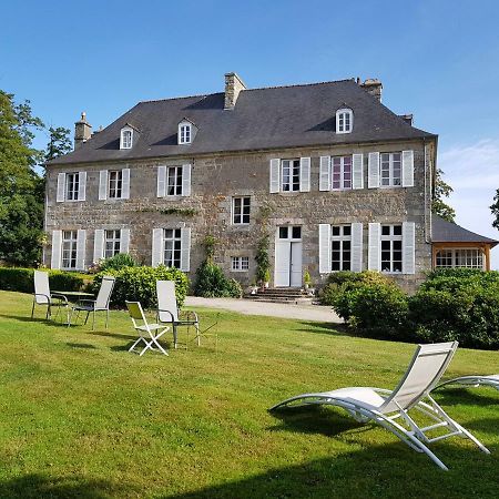 Les Chambres D'Hotes Du Manoir De Roz-Maria Quintin Exterior foto
